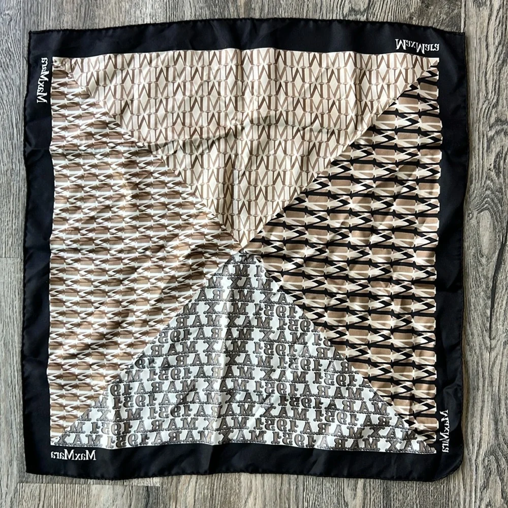 MaxMara Scarf Brown and Black Printed Silk Scarf 19x19 MaxMara 1951 - Picture 4 of 5